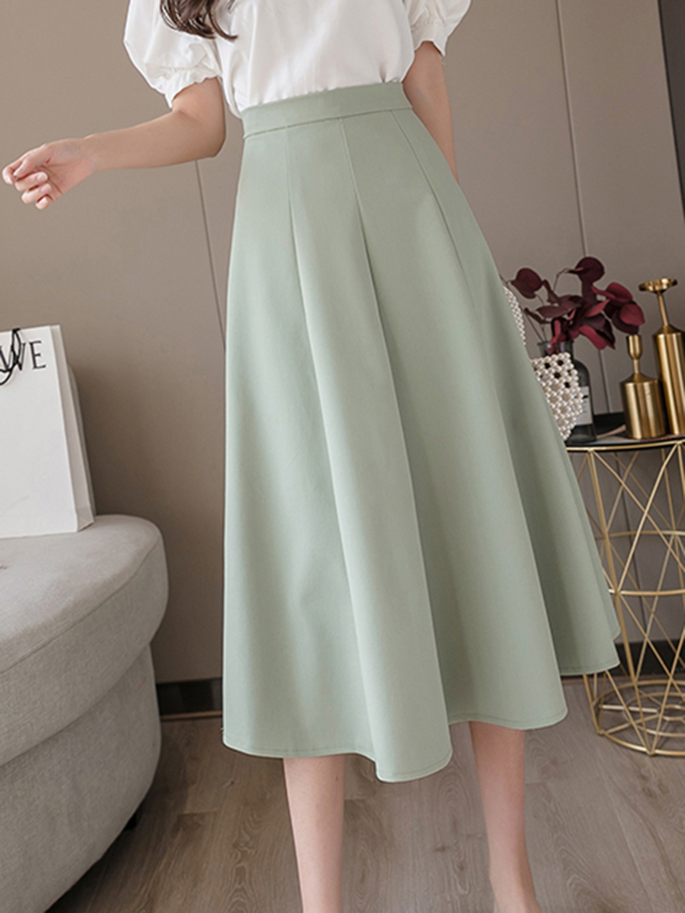 ブルベ夏/ブルベ冬服 上品な大人のふんわり広がる膝丈フレアスカート