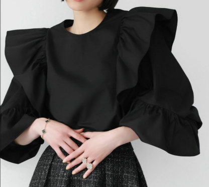 ブルベ服　ボリューム袖シャツ上品な気質ブラウス（ブルベ夏向け・ブルベ冬向け）