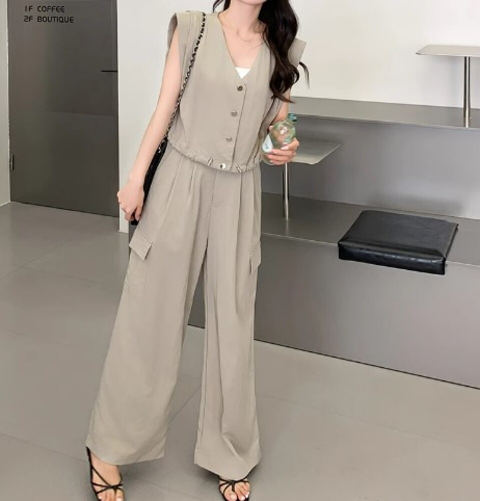 ブルベ夏服 フレンチノースリーブパンツセットアップ