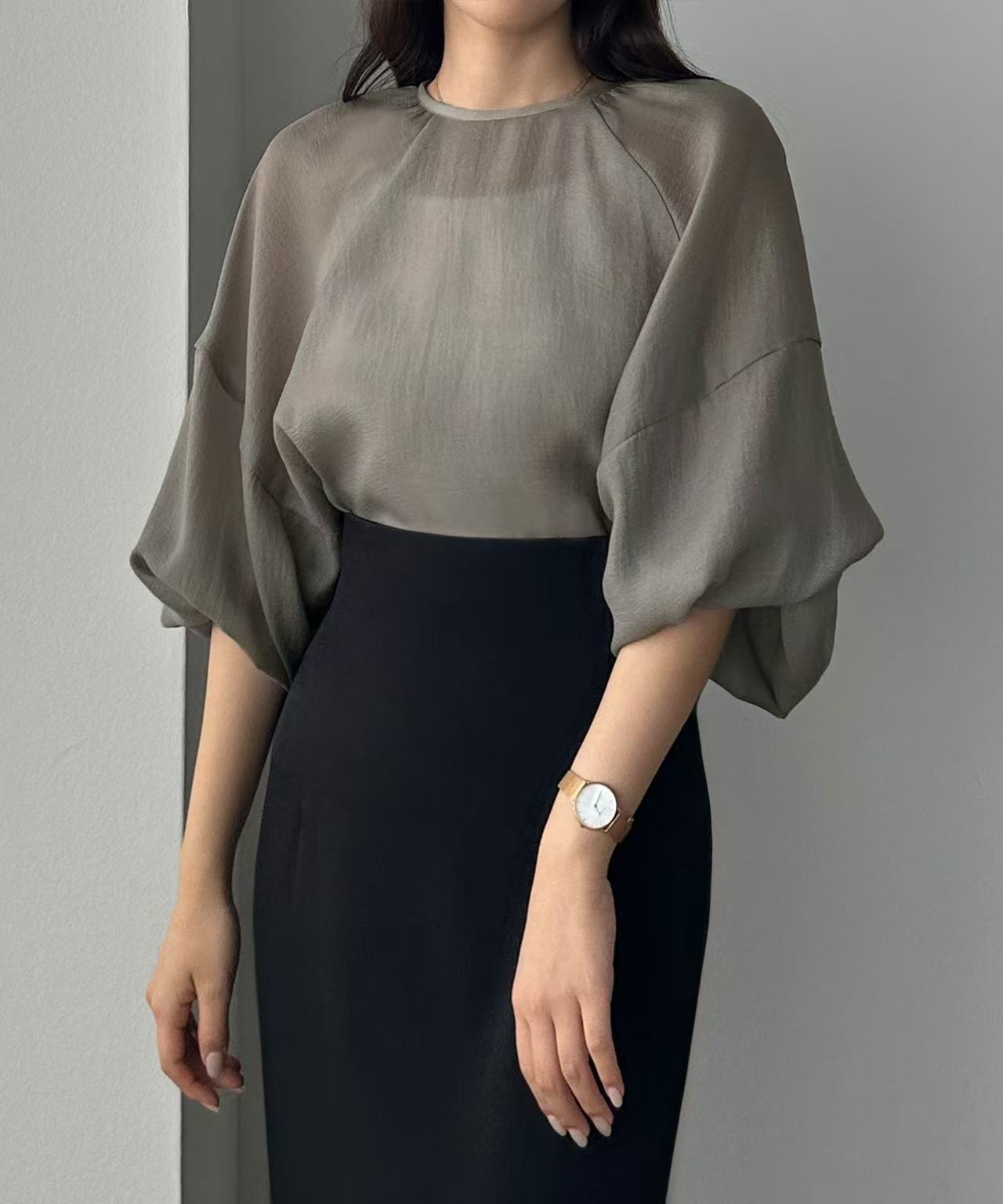 ブルベ夏/ブルベ冬服　ふんわりバルーン袖クルーネック七分袖ブラウス