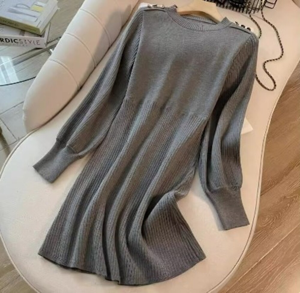 https://fulmo-img-server.com/blubel/df3d00247e674d27fe515e04d92eaf5d.jpg