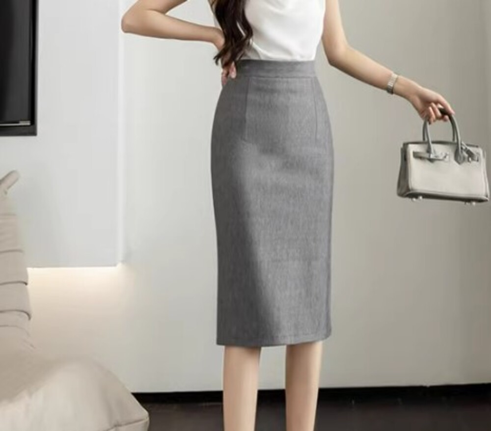 https://fulmo-img-server.com/blubel/e164f71c22d8605aef8f499b83ea3747.jpg
