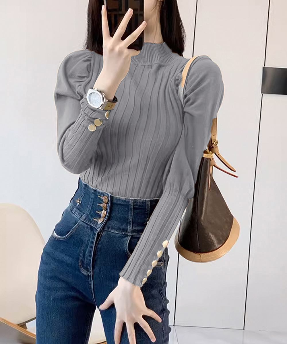 ブルベ服　金ボタン付きハイネックニットトップス（ブルベ夏向け・ブルベ冬向け）