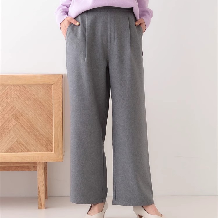 パンツ　品シルエット ストレートパンツ（ブルベ夏向け・ブルベ冬向け）