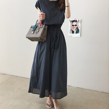 ワンピース　優美な佇まい フレアロングワンピース（ブルベ夏向け・ブルベ冬向け）