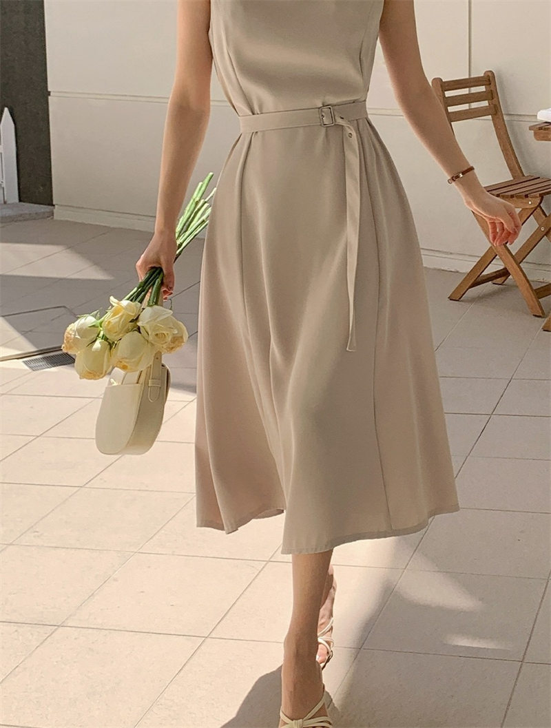 ブルベ服　上品シルエット ノースリーブワンピース（ブルベ夏向け・ブルベ冬向け）