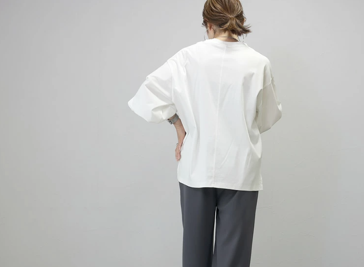 Tシャツ　ゆったり袖のシンプルプルオーバー（ブルベ夏向け・ブルベ冬向け）