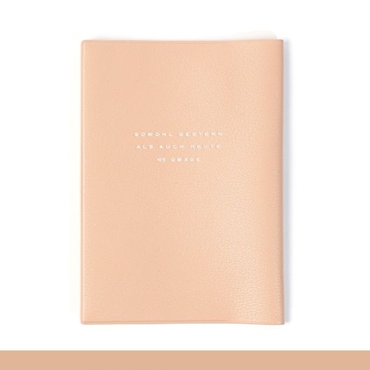 ブックカバー 高級感漂う読書の伴侶