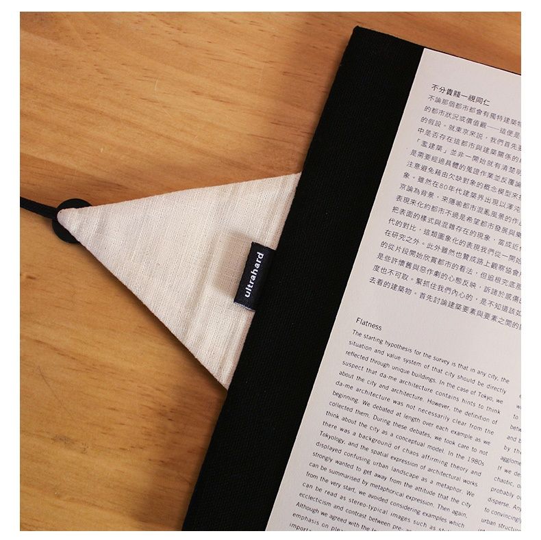 https://fulmo-img-server.com/bookcoverly/1748870112164_vcgq0ry4_a36js6do.jpeg