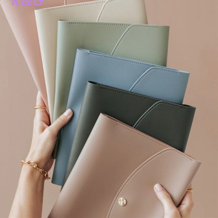 https://fulmo-img-server.com/bookcoverly/1748872637809_infe7i9g_zxr6pttj.jpeg