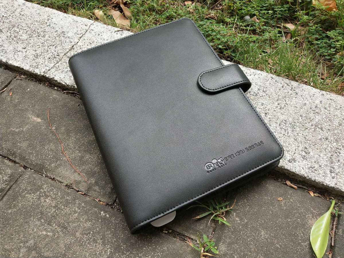 https://fulmo-img-server.com/bookcoverly/1756436980384_6rgn1f7j_jcut84go.jpeg