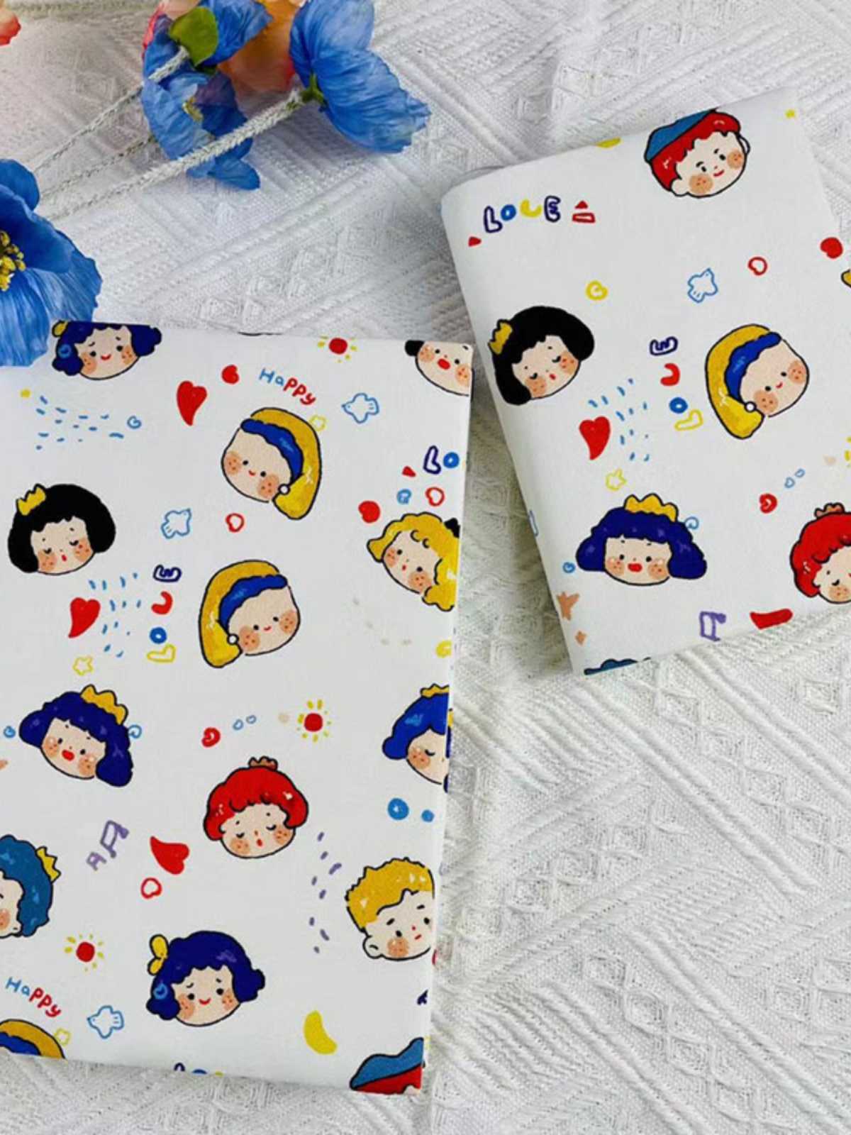 ブックカバー 夢の仲間たち 絵柄革表装