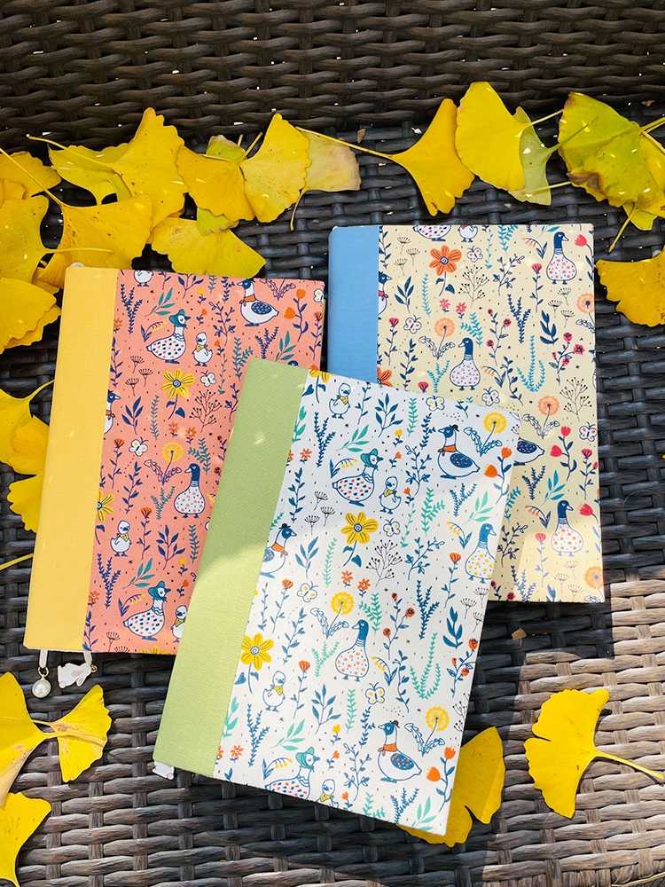 ブックカバー 花鳥風月の手帳カバー
