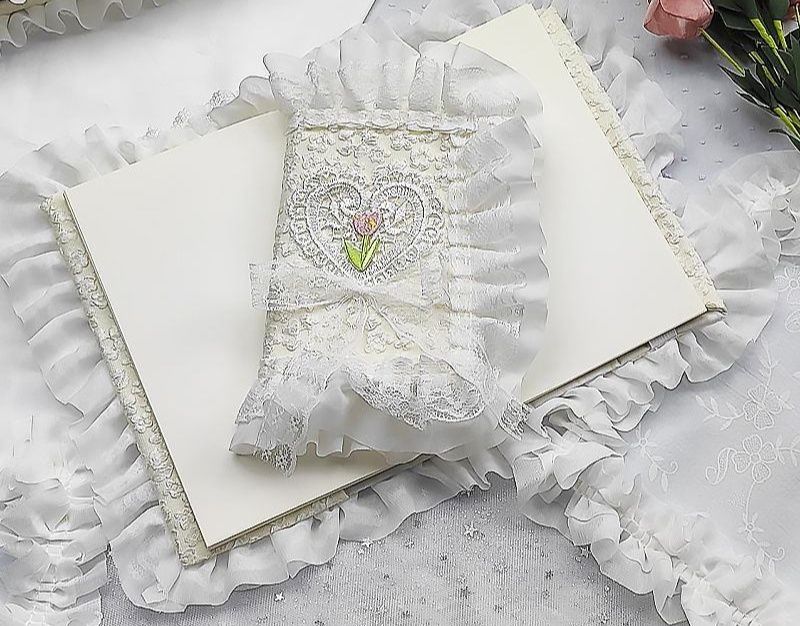 https://fulmo-img-server.com/bookcoverly/1784685694190_4phts9kn_8pgz2qt3.jpeg