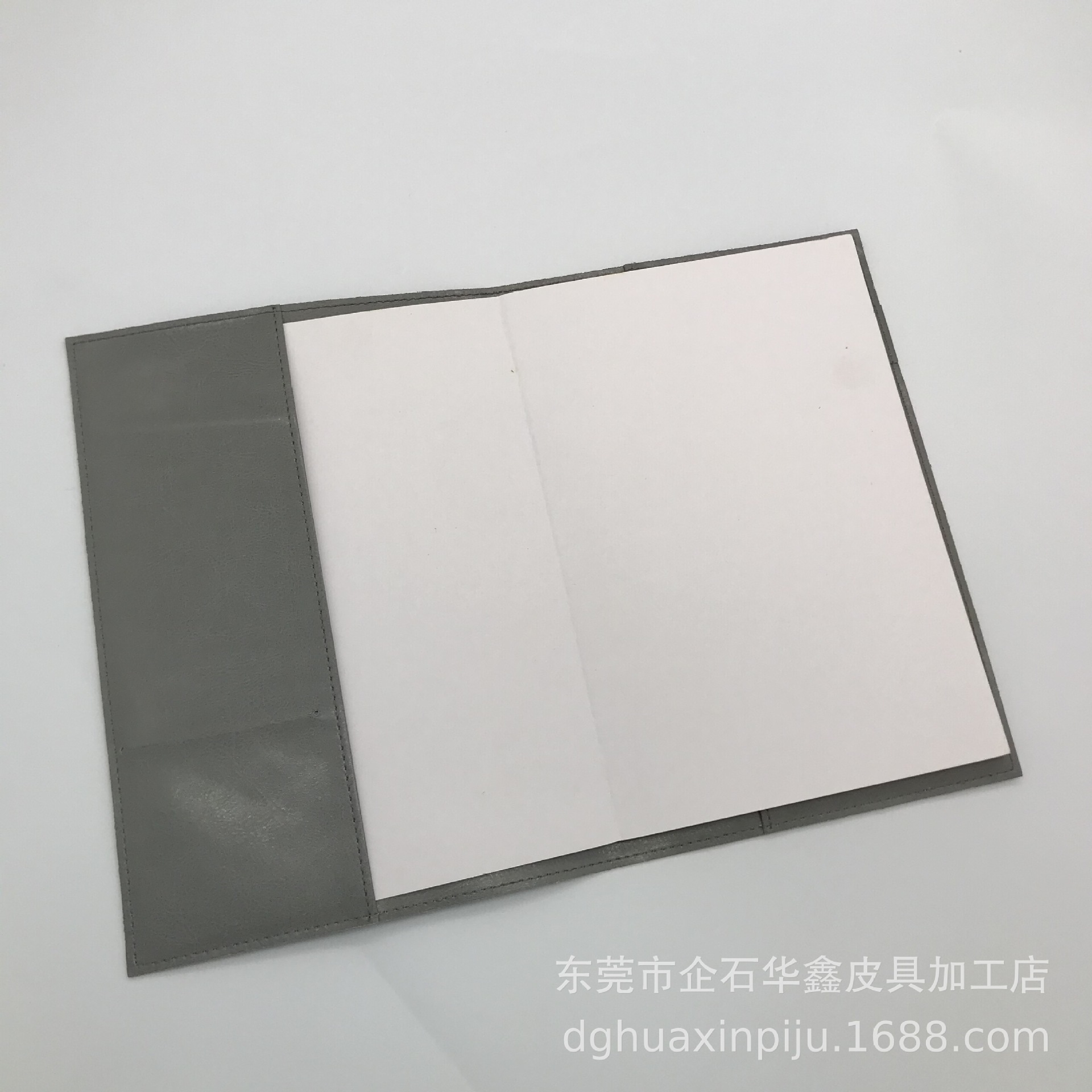 https://fulmo-img-server.com/bookcoverly/4e27f75f-8652-4751-9fd9-264594267963.jpg
