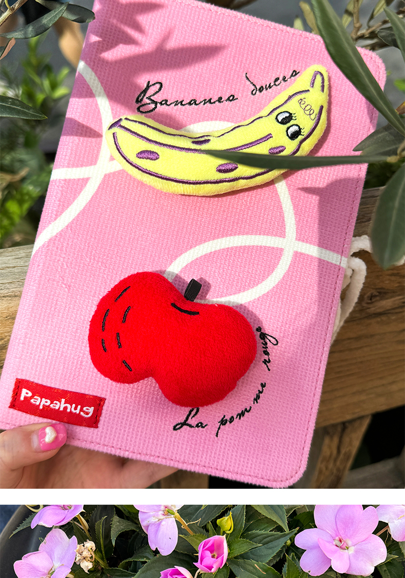 ブックカバー フルーツ刺繍の絵本ブックカバー