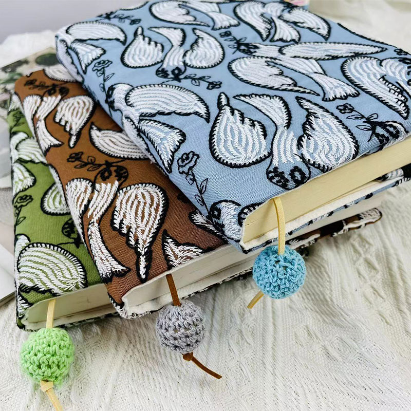 ブックカバー ペイズリー刺繍ブックカバー