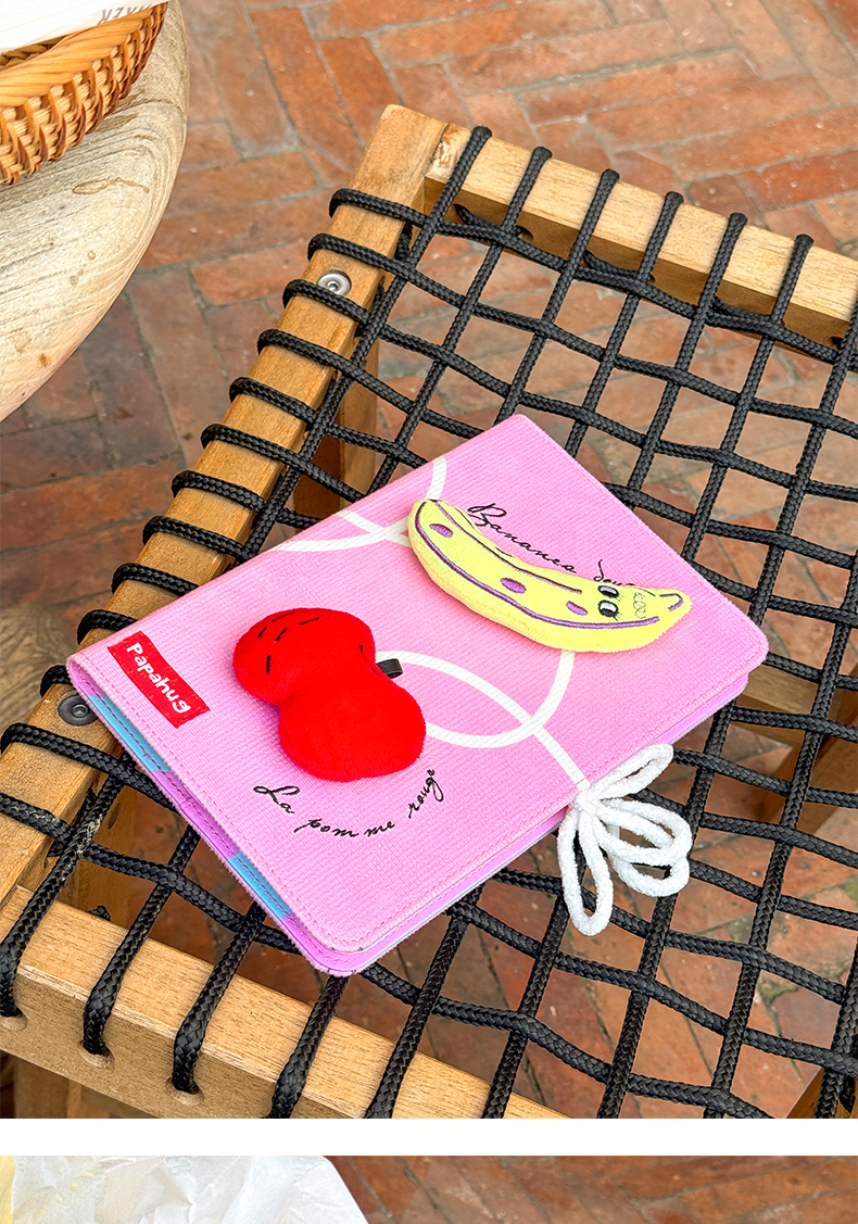 ブックカバー フルーツ刺繍の絵本ブックカバー