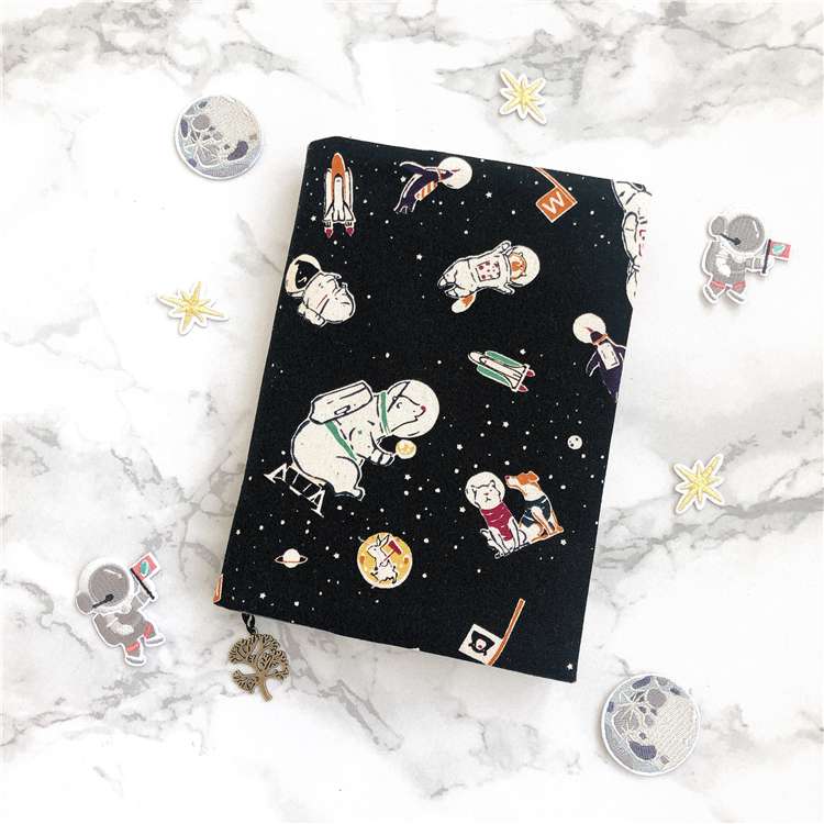 https://fulmo-img-server.com/bookcoverly/8ba40528b58e409ebae6c04486f172c0.jepg