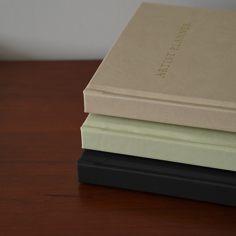ブックカバー 創作活動を支える上質なハードカバー