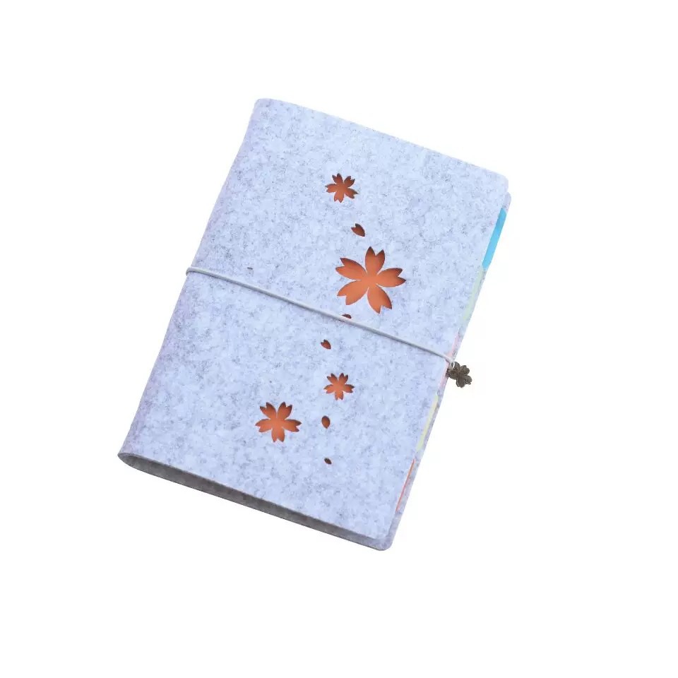 https://fulmo-img-server.com/bookcoverly/9beee836-2443-4368-8e3d-ecd7530bc868.jpg