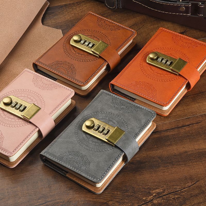 ブックカバー 南京錠式ダイヤル錠付き本革調型押しブックカバー