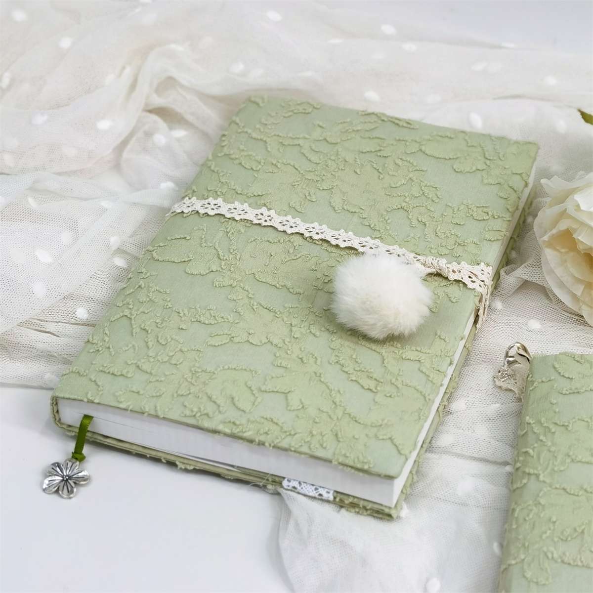 https://fulmo-img-server.com/bookcoverly/bd7e12d3323d41639ac789b9da6e4336.jpg