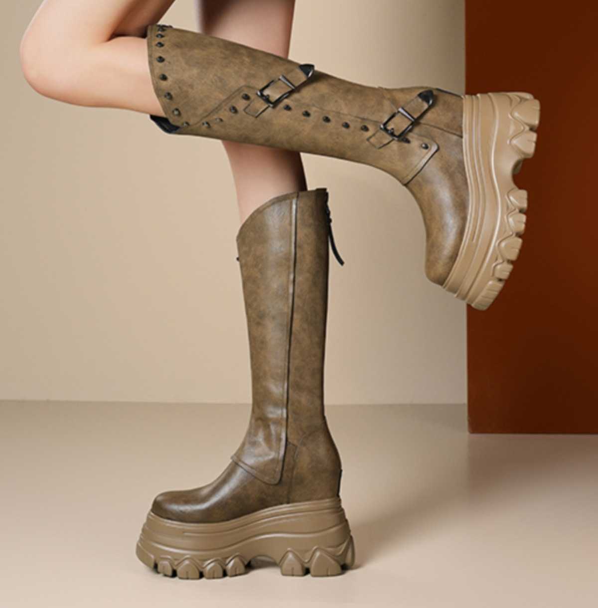 ブーツ 厚底スタッズベルトロングブーツ