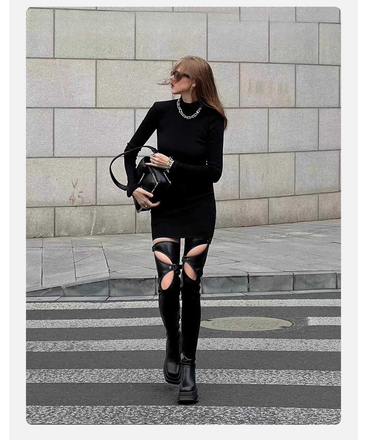 ブーツ カットアウトベルトニーハイブーツ