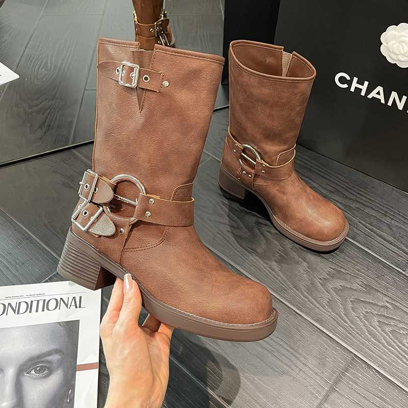 ブーツ 装飾金具付きライダーブーツ