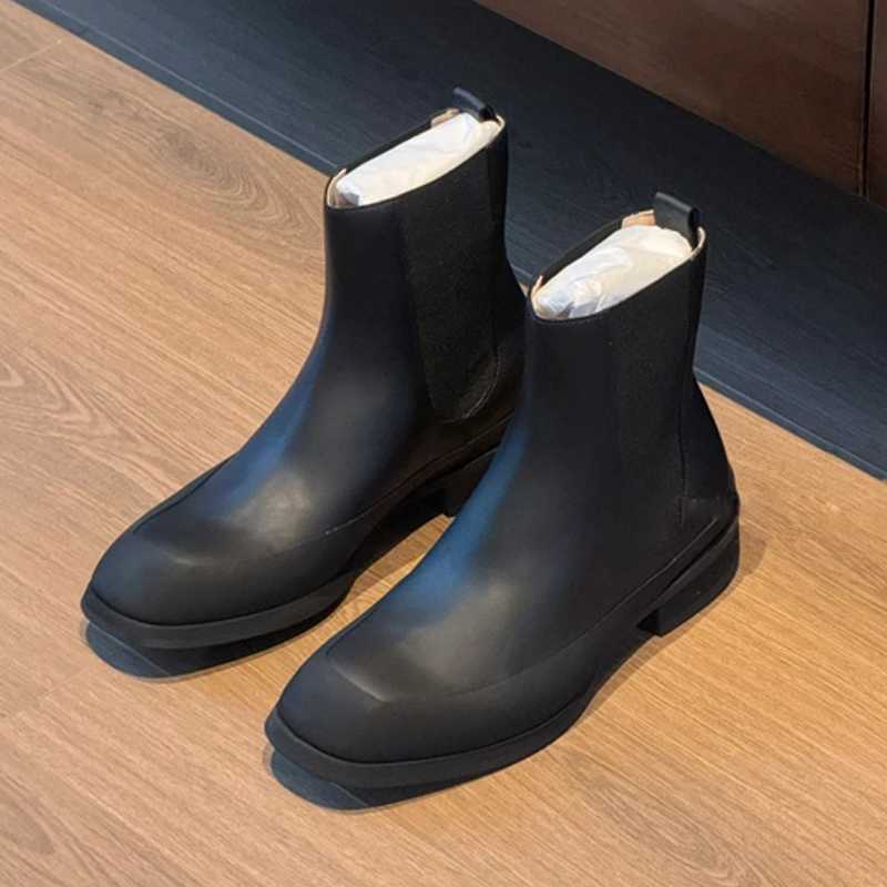 ブーツ スタイリッシュサイドゴアショートブーツ