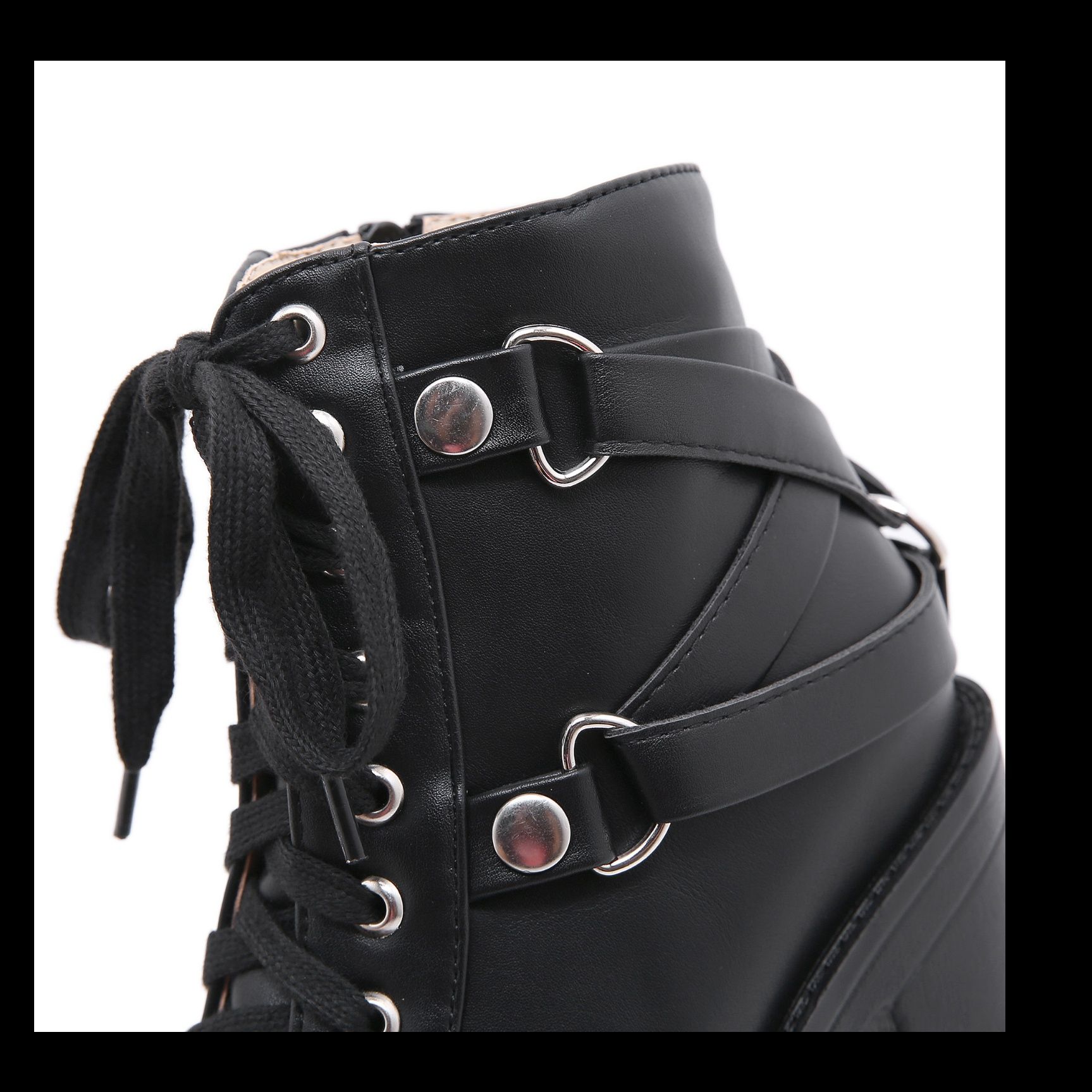 レザー調バックジッパー付きショートブーツ ショート|ブーツ専門通販