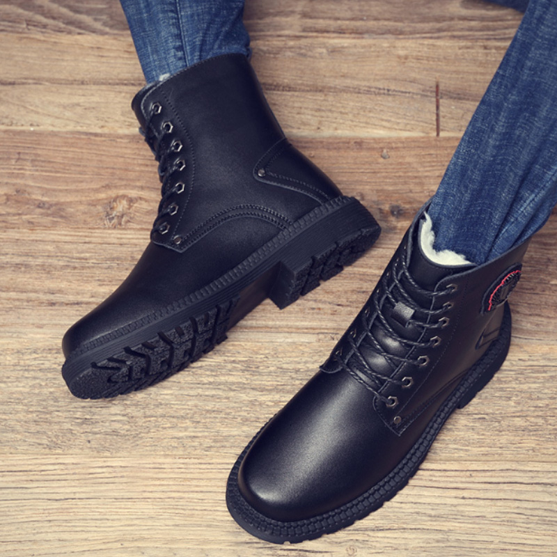 裏起毛付きメンズブーツ黒色紐靴防寒保温