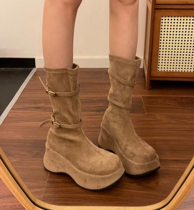 秋冬厚底ショートブーツ ベルト付きヴィンテージ風