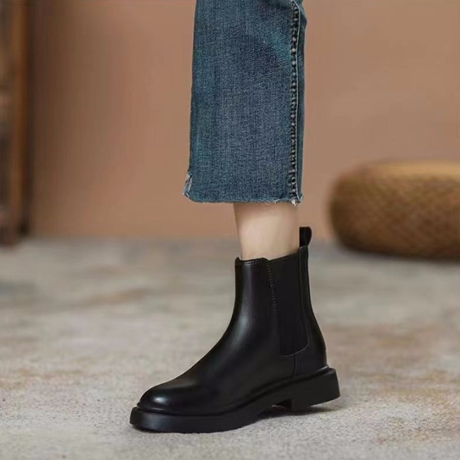2025新作 レディース サイドゴアブーツ 黒 裏起毛 美脚 ショートブーツ