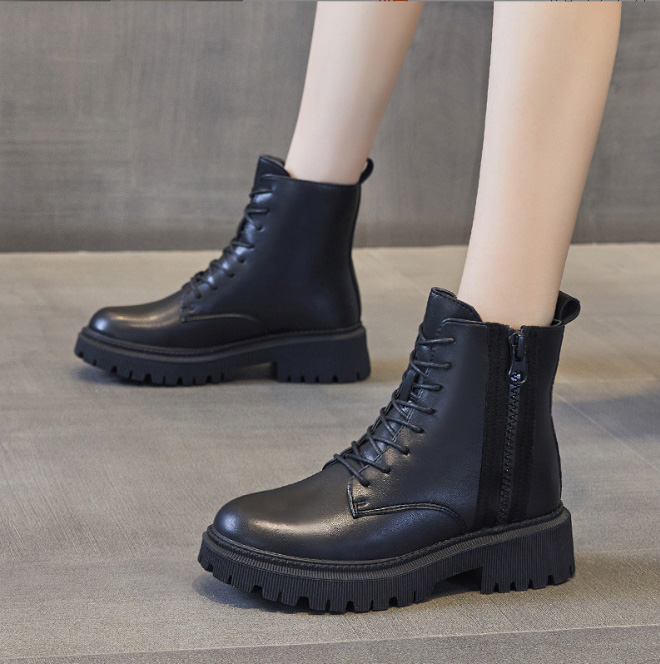 レディース厚底ショートブーツ編み上げ黒秋冬美脚