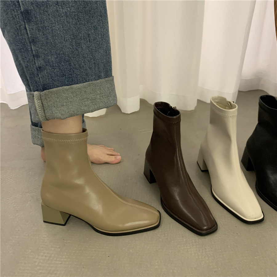 冬新作 高級感ショートブーツ レディース 大人上品