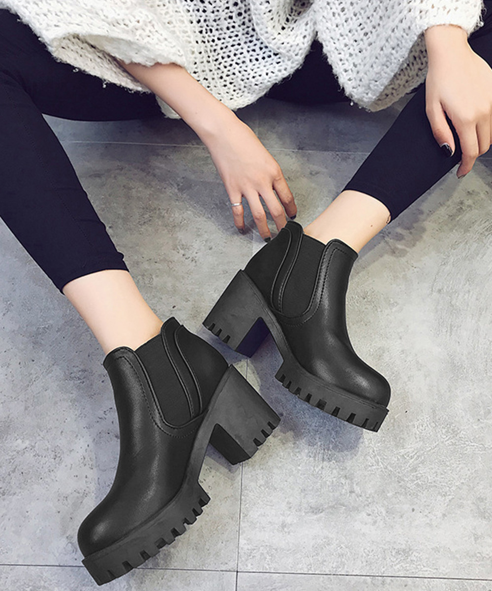 厚底サイドゴア太ヒールショートブーツ