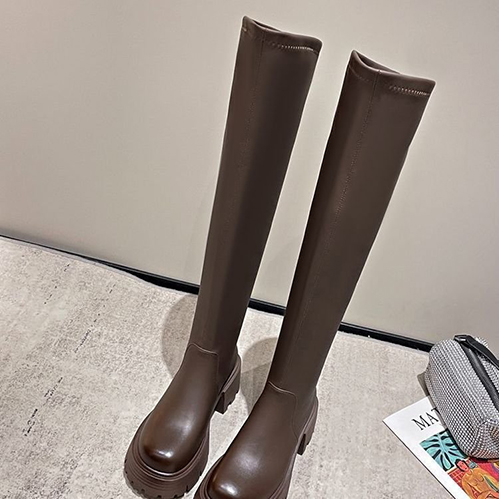 2026新作 レディース厚底ロングブーツ 脚長効果 バック留め金付き