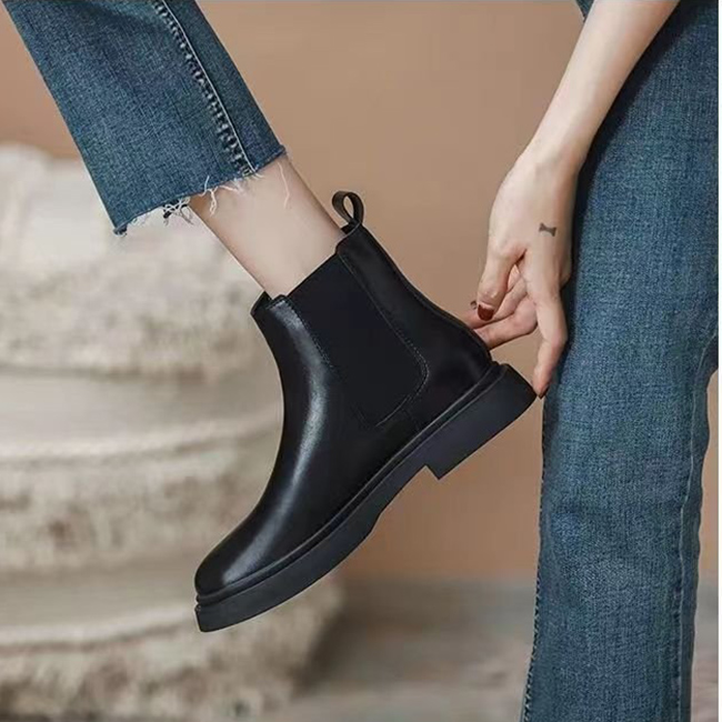 2025新作 レディース サイドゴアブーツ 黒 裏起毛 美脚 ショートブーツ