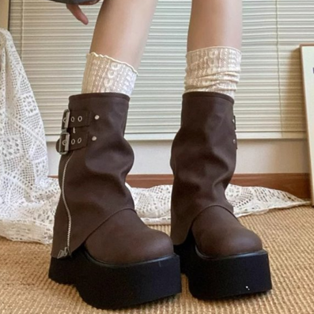 https://fulmo-img-server.com/bootsmarket/b731a893-255c-4aa0-9935-d9f6b26b0fd7.jpg