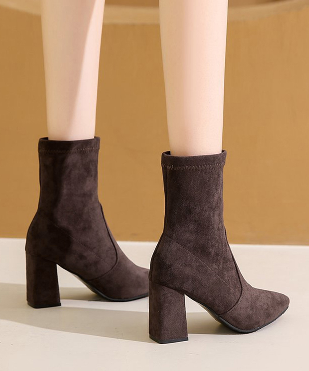 美脚スエード調太ヒールショートブーツ