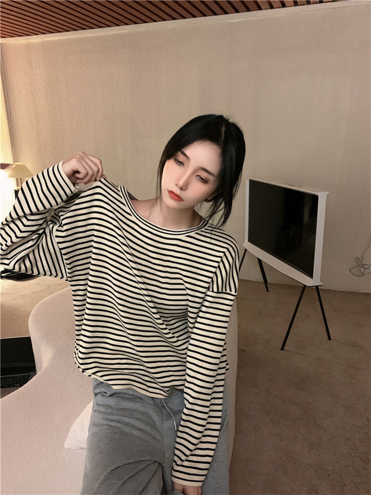 ボーダー服 ロンT ゆったりボーダー丸首ロンT長袖