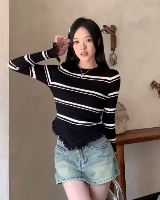 ボーダー服 レディース ボーダーニット フリンジ付き 長袖セーター