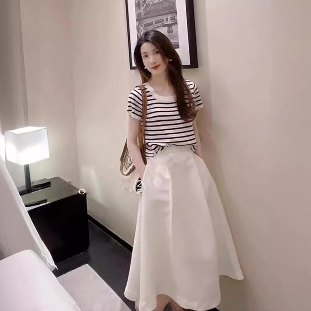 ボーダー服 ボーダー服 クラシック細ボーダー丸首Tシャツ