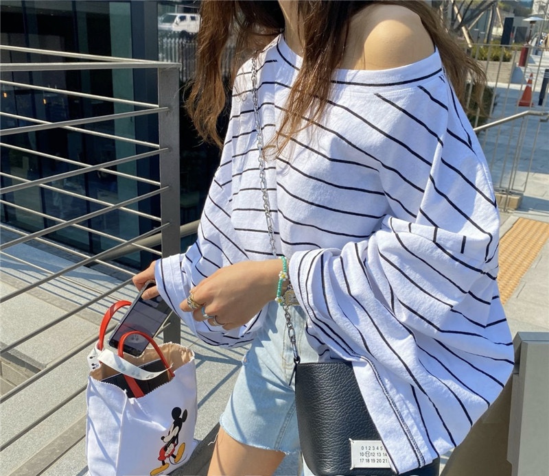 https://fulmo-img-server.com/borderly/10448326-22ff-4e56-b60a-2d16ced46ab1.jpg