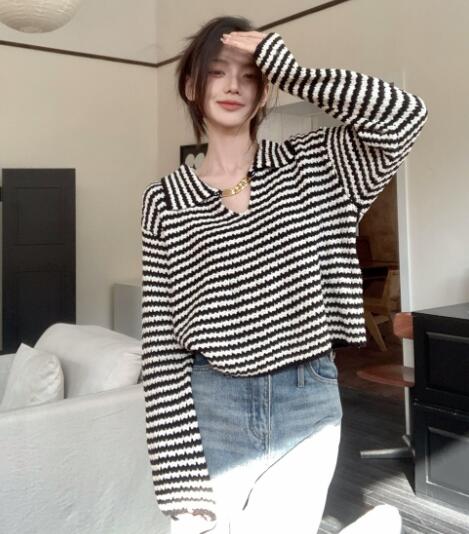 ボーダー服 秋冬レディースボーダーニットセーター長袖トップス