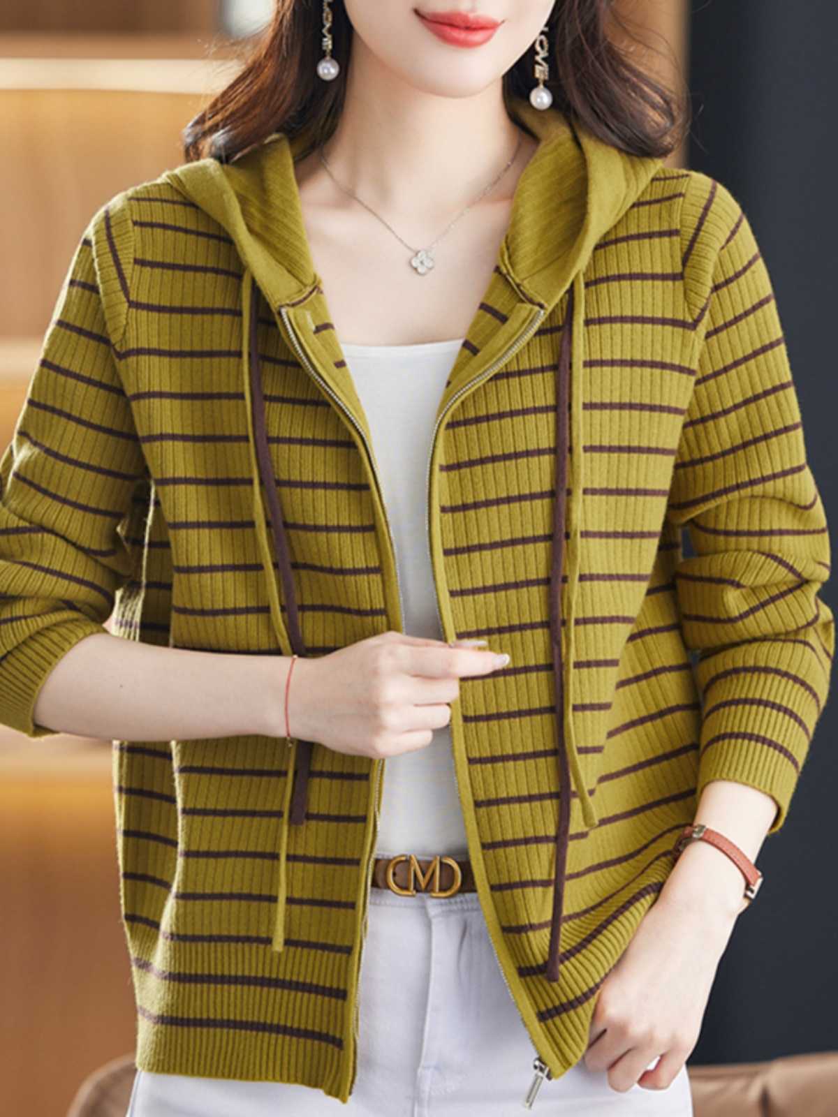 ボーダー服 フード付きボーダー柄リブニットカーディガン