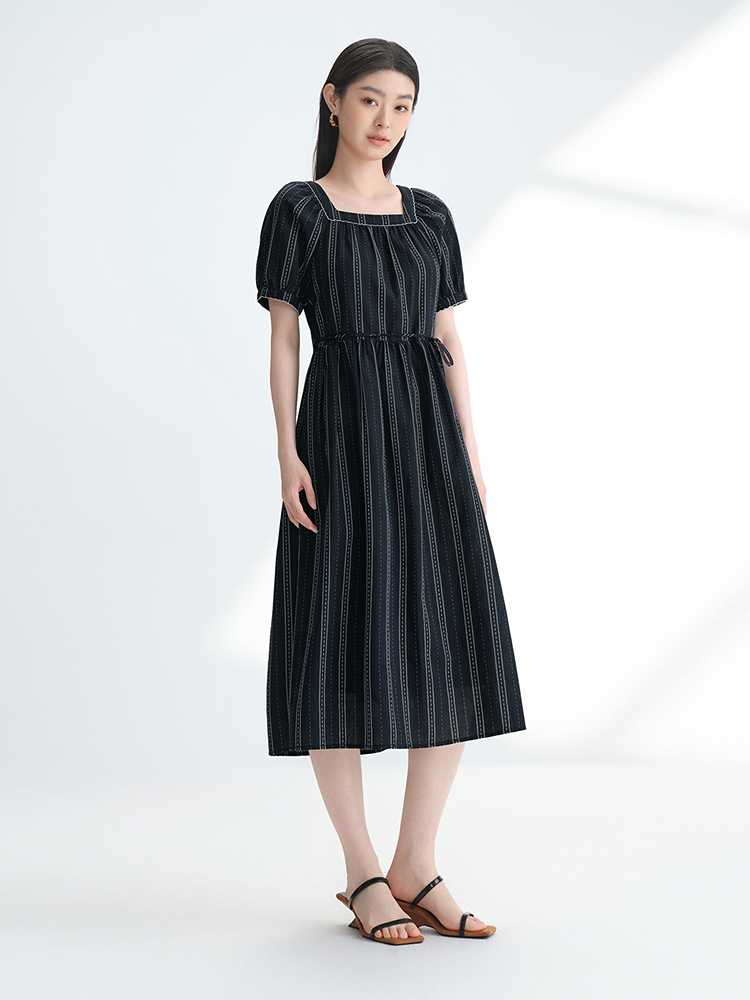 ボーダー服 優美な縦縞スクエアネックワンピース