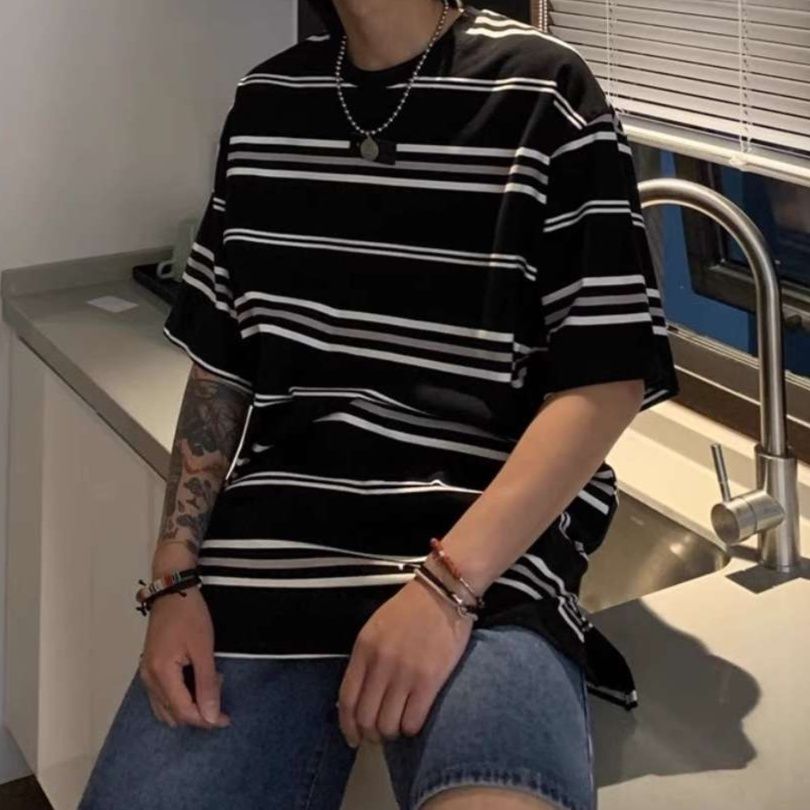 モダンボーダーゆったりTシャツ ボーダー服
